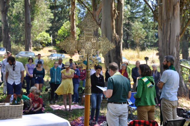 Parish Picnic worship through the cross